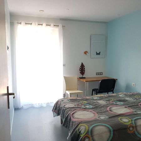 F2 En Rez De Jardin A Crest Apartment Exterior foto